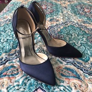 Navy Blue Heals